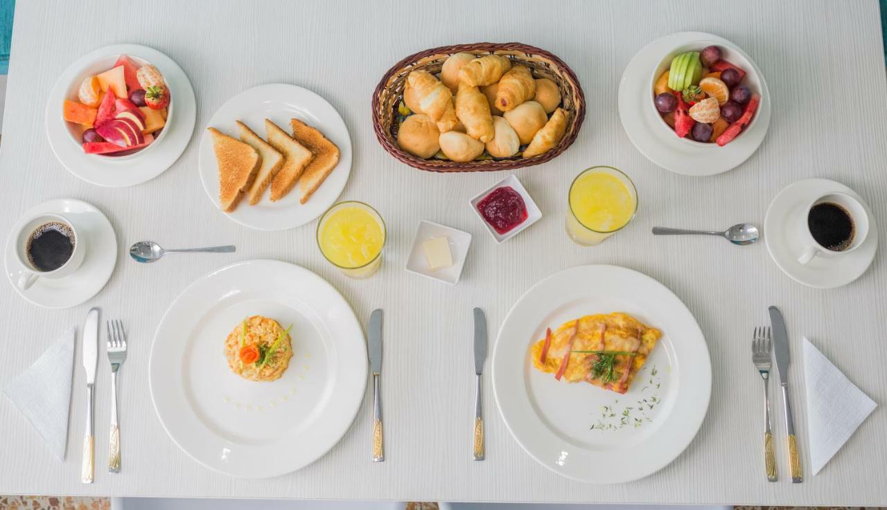 Velik Ocean Hotel Aeropuerto Cartagena Ngoại thất bức ảnh