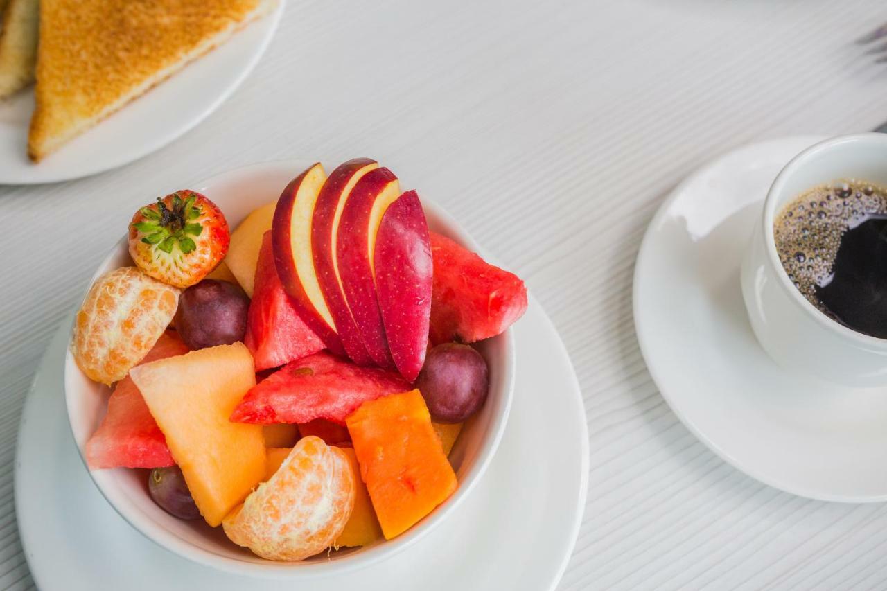 Velik Ocean Hotel Aeropuerto Cartagena Ngoại thất bức ảnh