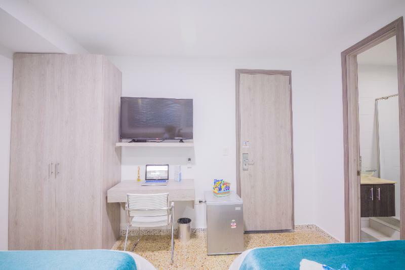 Velik Ocean Hotel Aeropuerto Cartagena Ngoại thất bức ảnh
